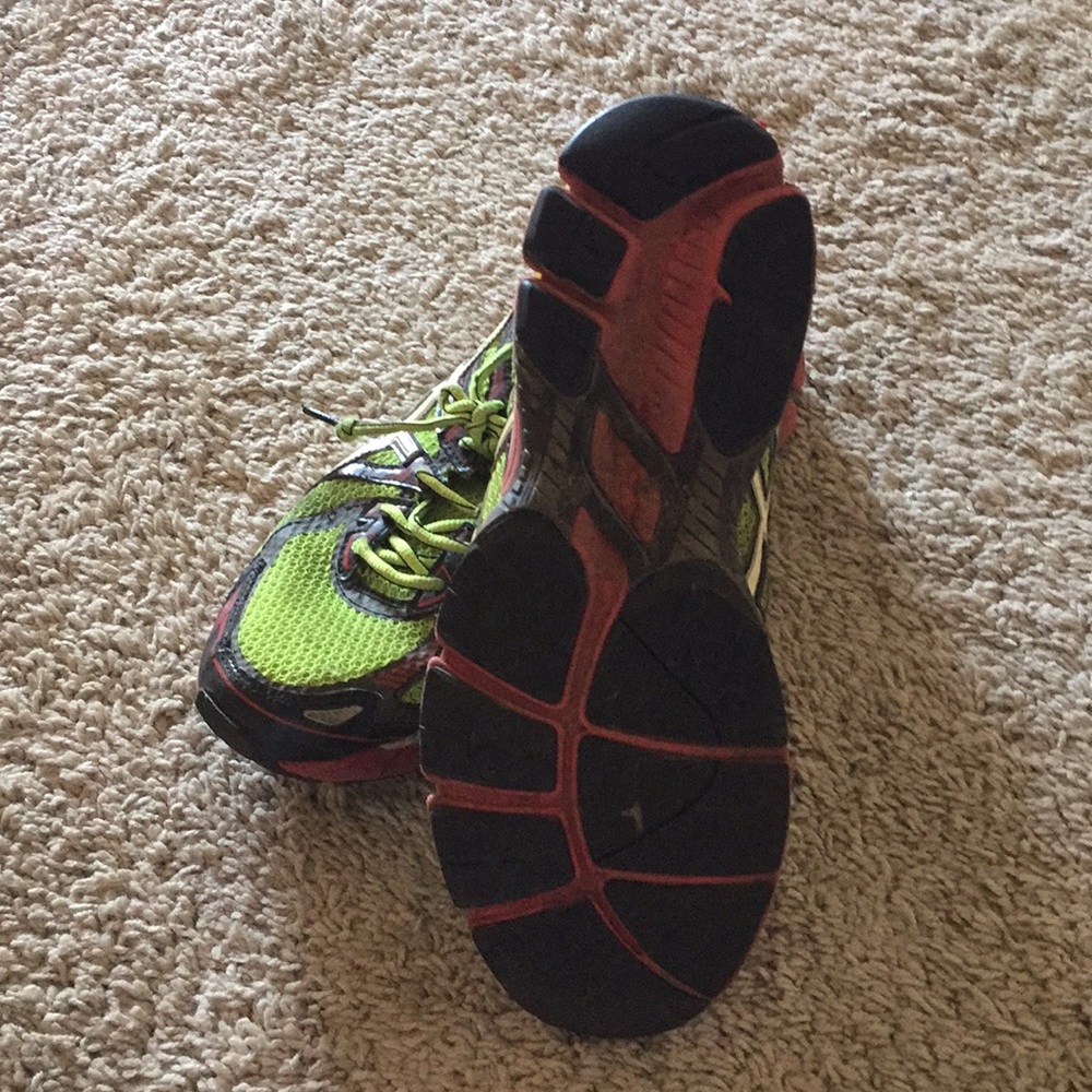 ASICS Running Shoes - Picture 4 of 8